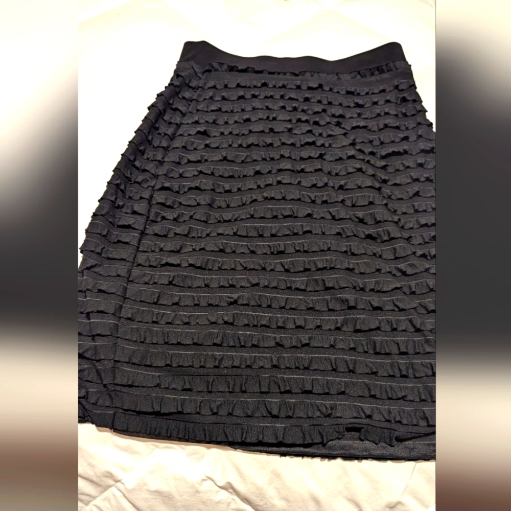 St Tropez West ruffle black,  mini skirt. Size M.